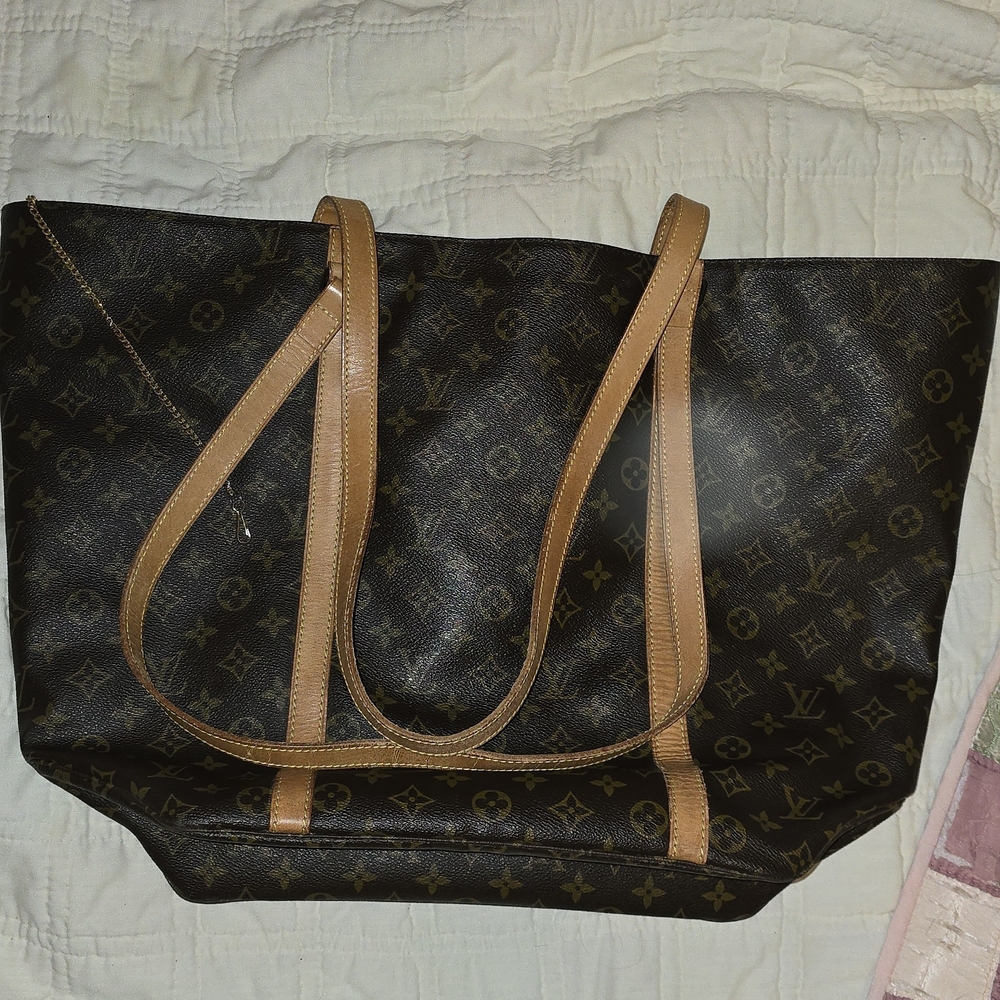 Louis Vuitton Tote Bag